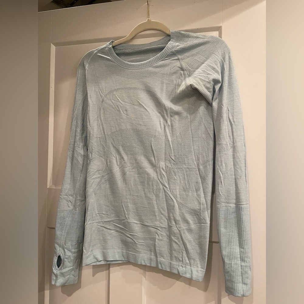Lululemon long sleeve top